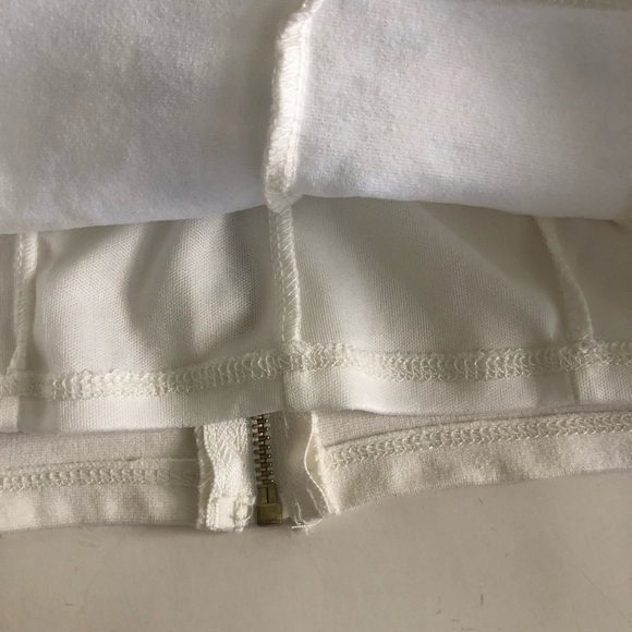 Haute Monde Cold Shoulder Lace Detail Crop Top Size Small - Picture 5 of 13